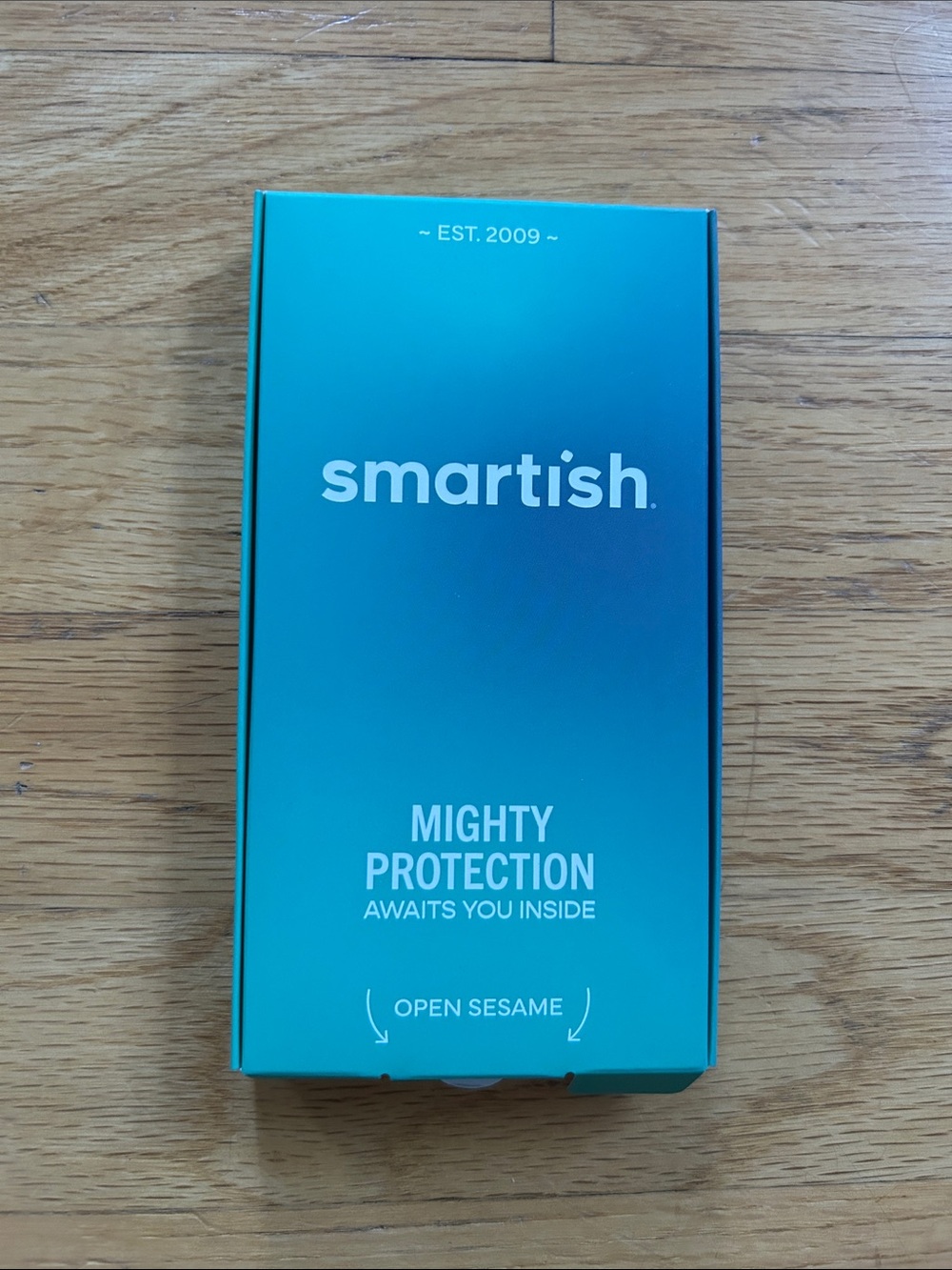 artis Smartish Phone Case Box in Teal Gradient
